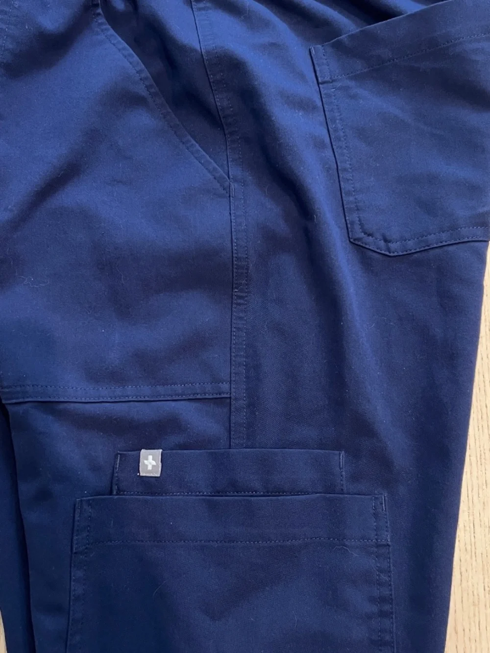 FIGS Men Small Short Cairo Cargo Scrub Pants navy blue TM3001S medical uniform